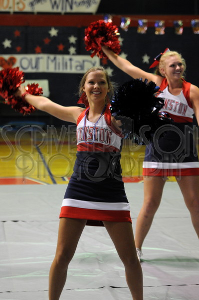 8-28 WA Pep Rally 054.JPG - SCRIVENER D300